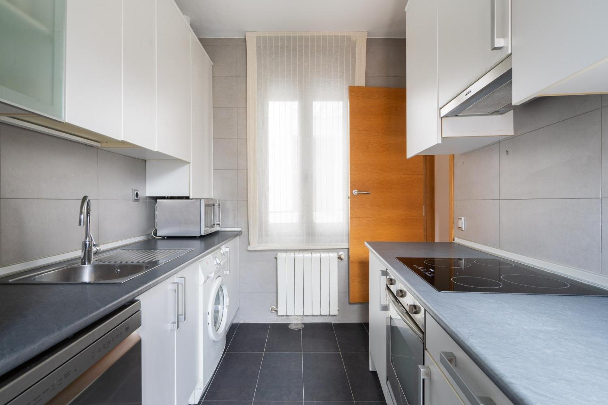 Apartamento Exterior En Lavapies Alquiler Temporal Madrid Exterior photo